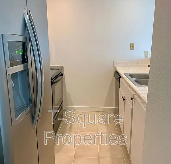 2152 N 112th St #409 — Photo 8