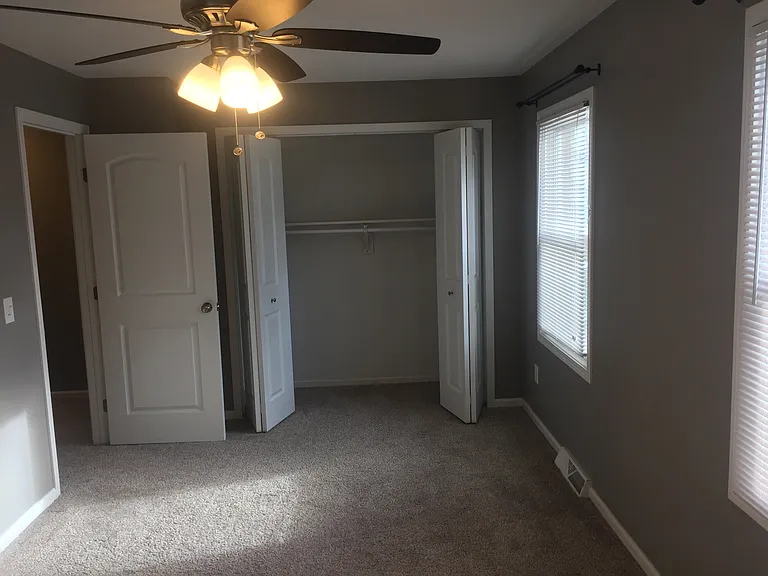 30620 Euclid Ave #2 — Photo 28