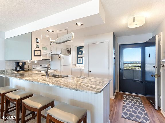 4th image of 1505 Salter Path Road #326