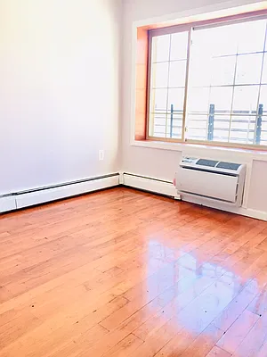 Rented by Keller Williams NYC | media 29