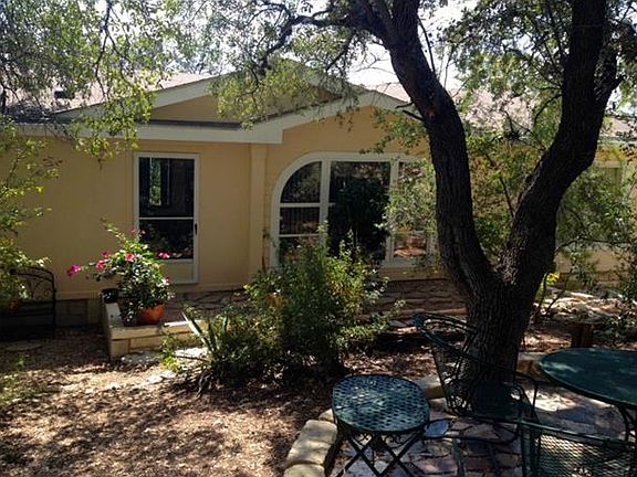 4th image of 15417 Stroup Cir