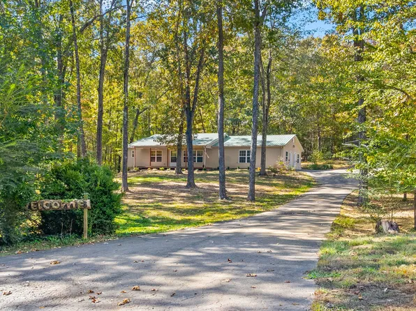 115 Gaston Dr, Buchanan, TN 38222