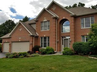 773 Pioneer Ct, West Chicago, IL