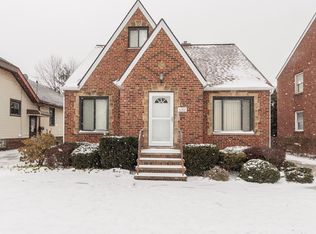 6192 Stanbury Rd, Parma, OH 44129