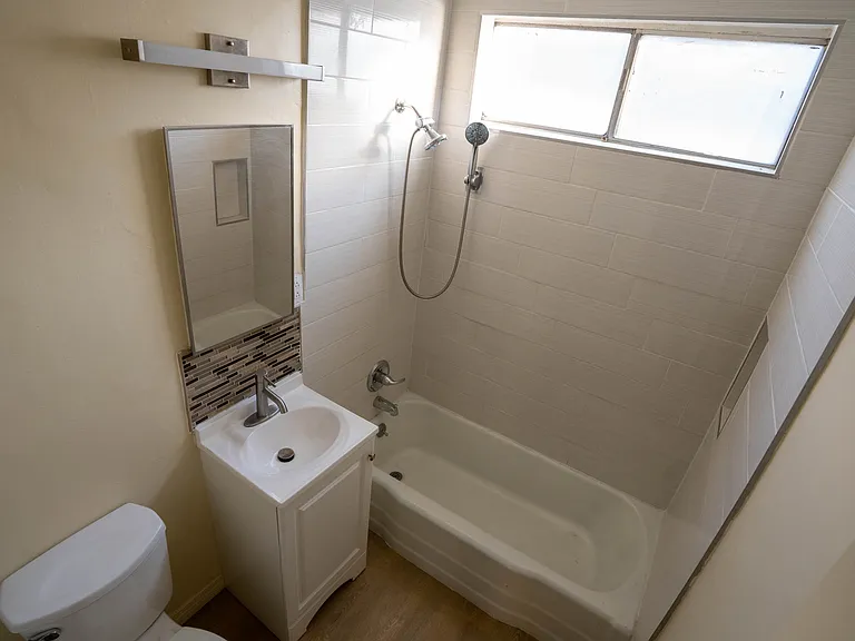 1941 Orchard Ave #3 — Photo 15