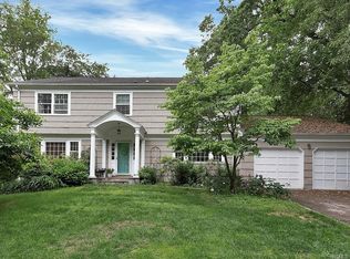 7 Webb Rd, Sleepy Hollow, NY 10591