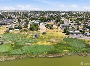 1042 S Division St, Moses Lake, WA 98837
