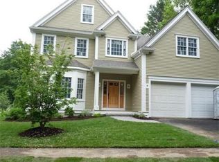 88 Oak Hill Rd, Needham, MA 02492