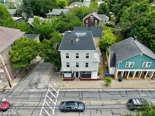 350 Main St Photo 1