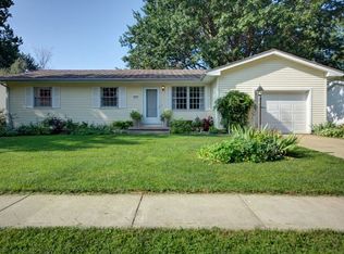 2207 Brett Dr, Champaign, IL 61821