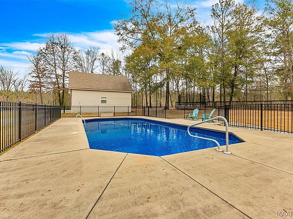 4th image of 2024 Red Hawk Rd