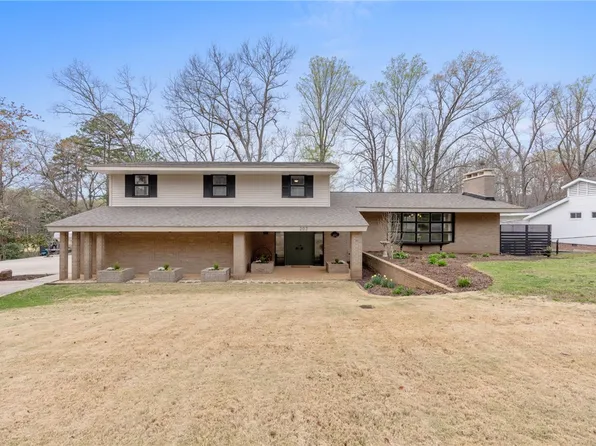 207 Asbury Cir, Easley, SC 29640