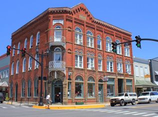 128 W Washington St, Lewisburg, WV 24901