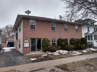 614 Scott Ave, Oshkosh, WI 54901