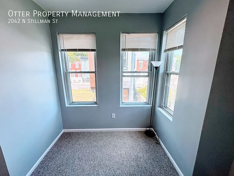 2042 N Stillman St — Photo 16