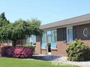 3234 Golden Key Rd, New Tripoli, PA 18066