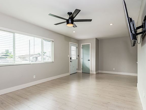 4th image of 1708 Marson St