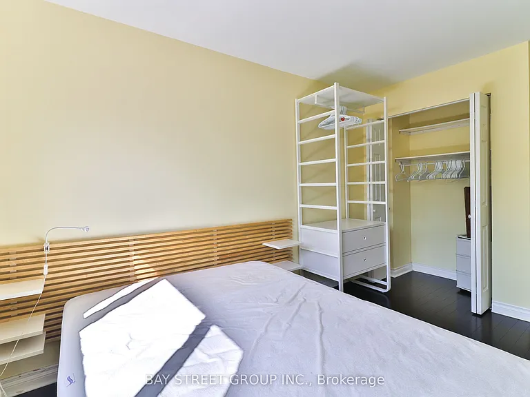 489 Fergo Ave — Photo 15
