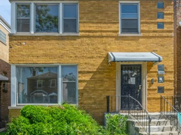 6235 N Ridgeway Ave, Chicago, IL 60659