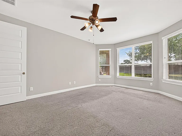 11611 Arbirlot Dr — Photo 27