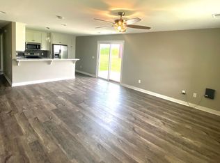 11834-11836 Ridgeway Dr, Saint Joseph, MO 64505