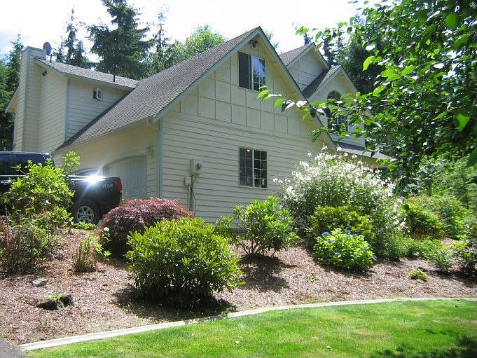 1st image of 24404 Gracey Trail Ln NE