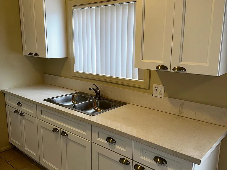 7945 Willis Ave #5 — Photo 6