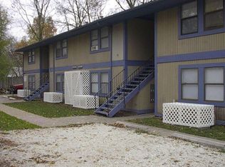 206 S Grove St, Urbana, IL 61802