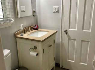 424 1/2 Smithwood Dr, Beverly Hills, CA 90212