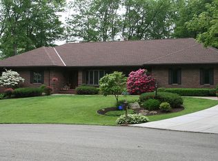 6 Briggs Dr, Warren, PA 16365