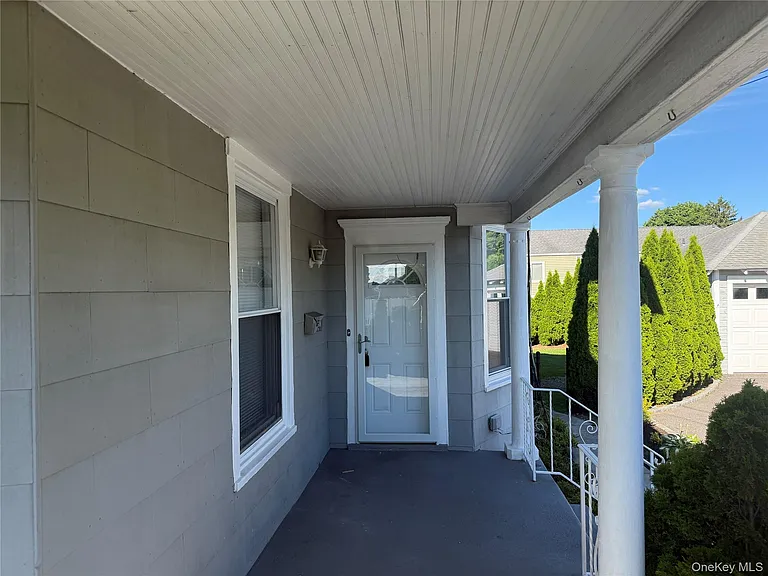 671 Main St #1 — Photo 2