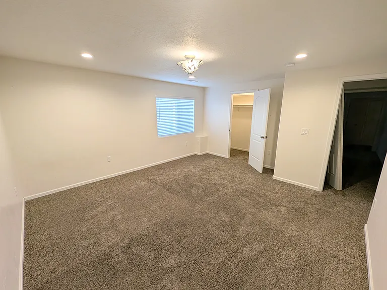 Master Bedroom, large closet