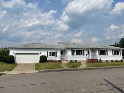 231 Cherry St, Jessup, PA, 18434