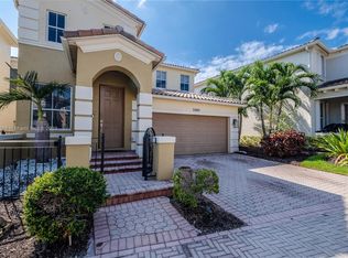 21007 NE 32nd Ave, Aventura, FL 33180