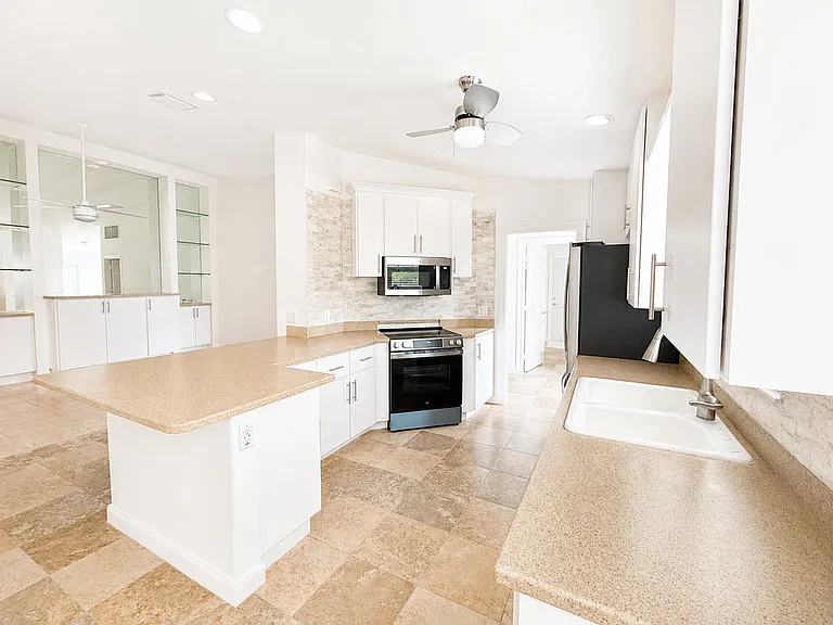 28869 Vermillion Ln — Photo 27