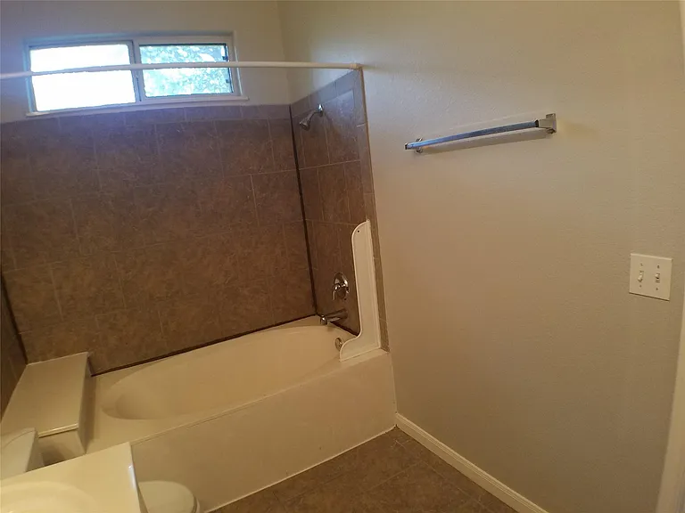 2502 Allred Dr #A — Photo 22