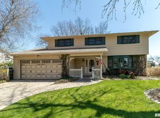 3731 Forest Rd, Davenport, IA 52807