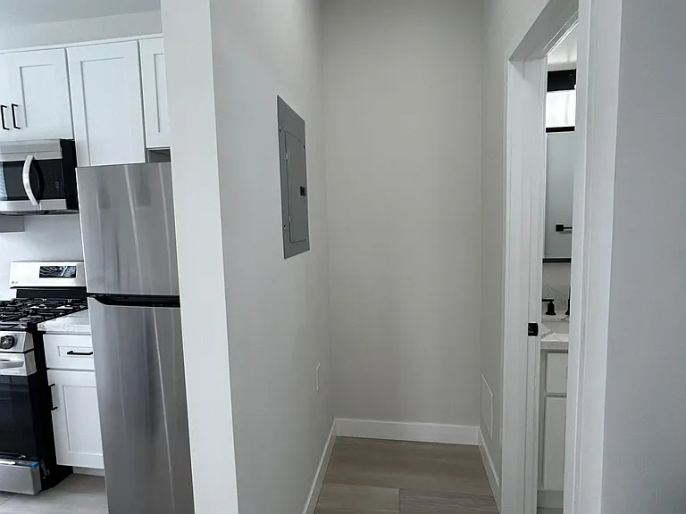 3328 B St #3330 — Photo 7