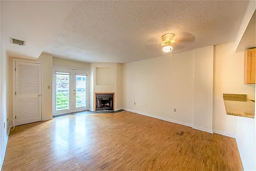 340 Franklin St #1 Photo 1