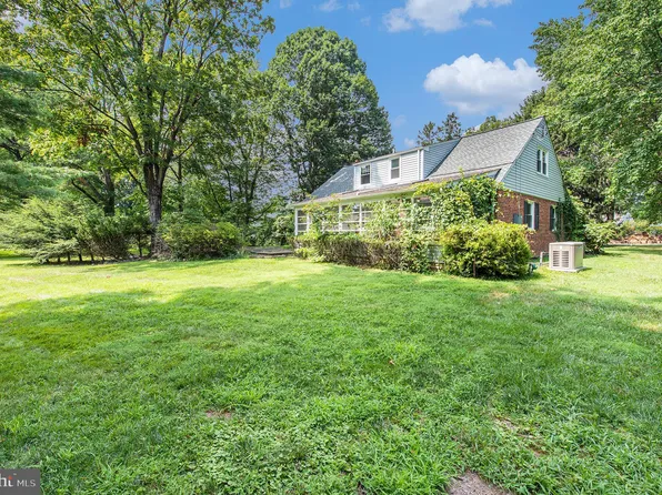 532 Vista Rd, Ambler, PA 19002
