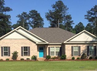 206 Cotton Ridge Ln, Dothan, AL 36301