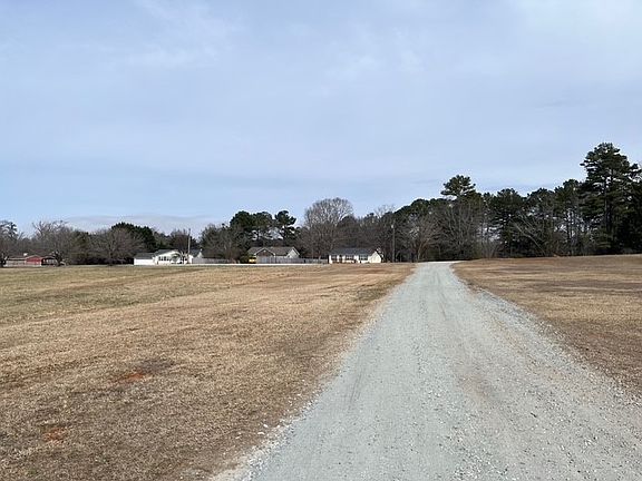 2nd image of 3210 Blue Ridge Blvd