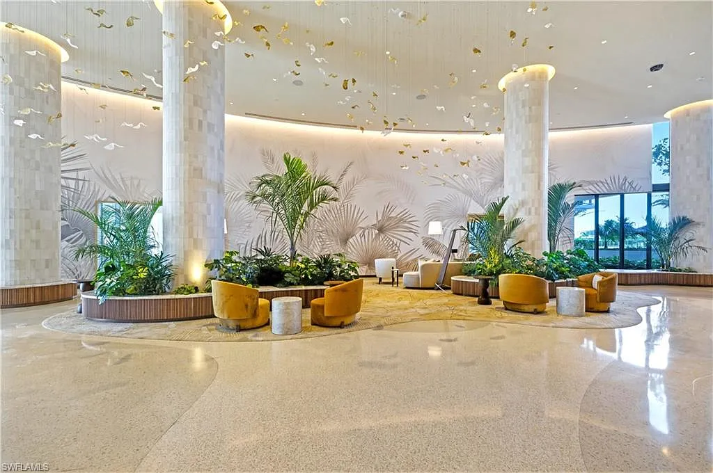 2 bed, 3.0 bath, 2628 sqft, $22,500 — Photo 2