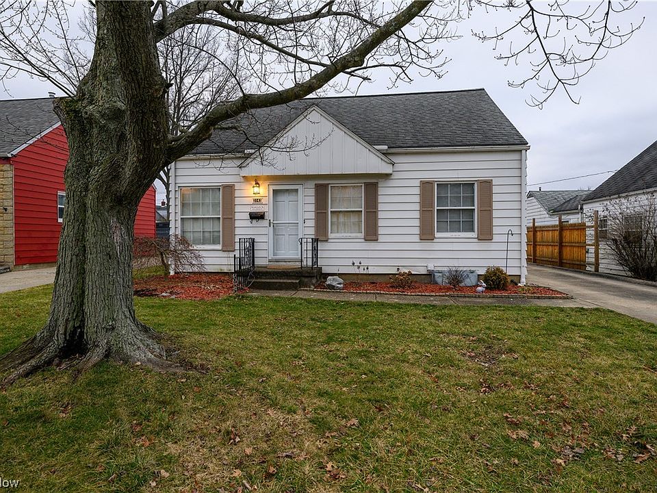 1st image of 3143 Oakwood Dr