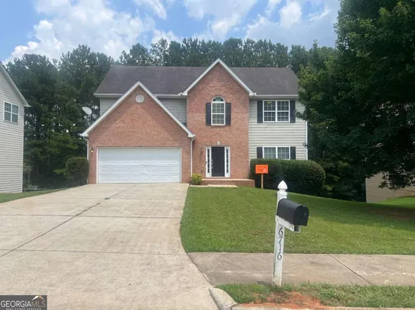 6716 Delaware Bnd, Fairburn, GA 30213