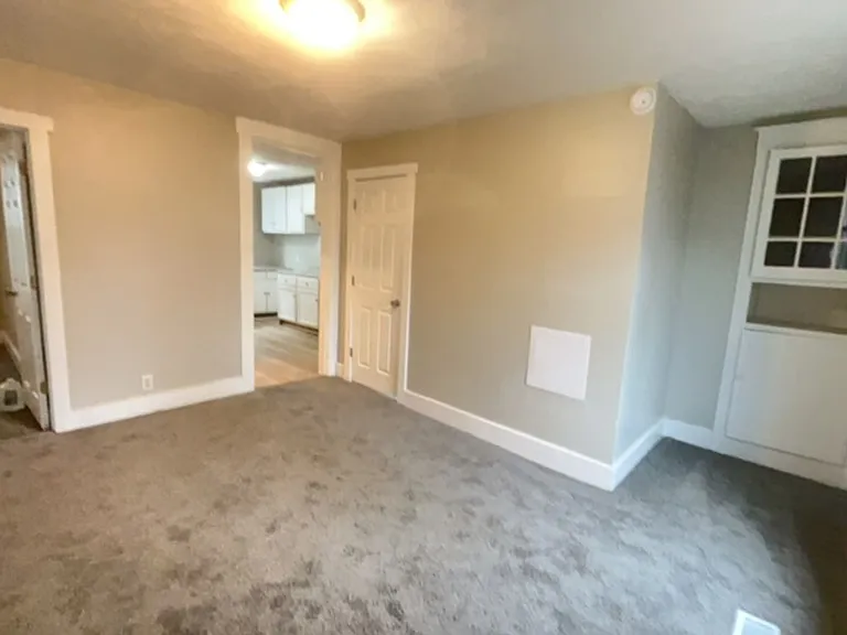 808 N Jefferson St — Photo 4