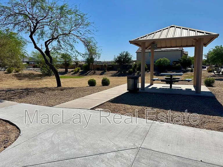 1308 W Fremont Rd — Photo 18