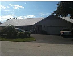 1st image of 3020 NE 46th St