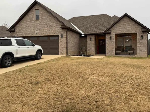 5801 Gene St, Paragould, AR 72450