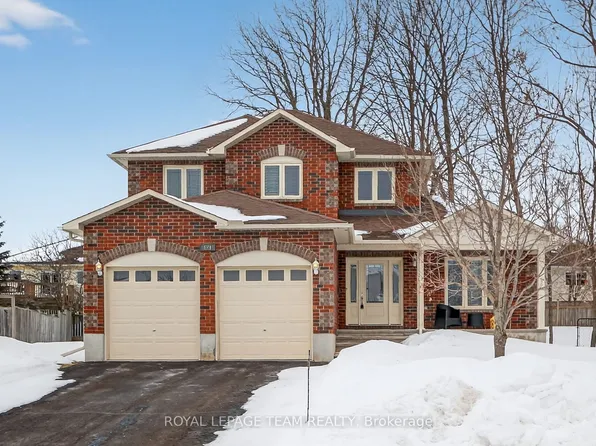 124 Comba Dr, Carleton Place, ON K7C 4V7